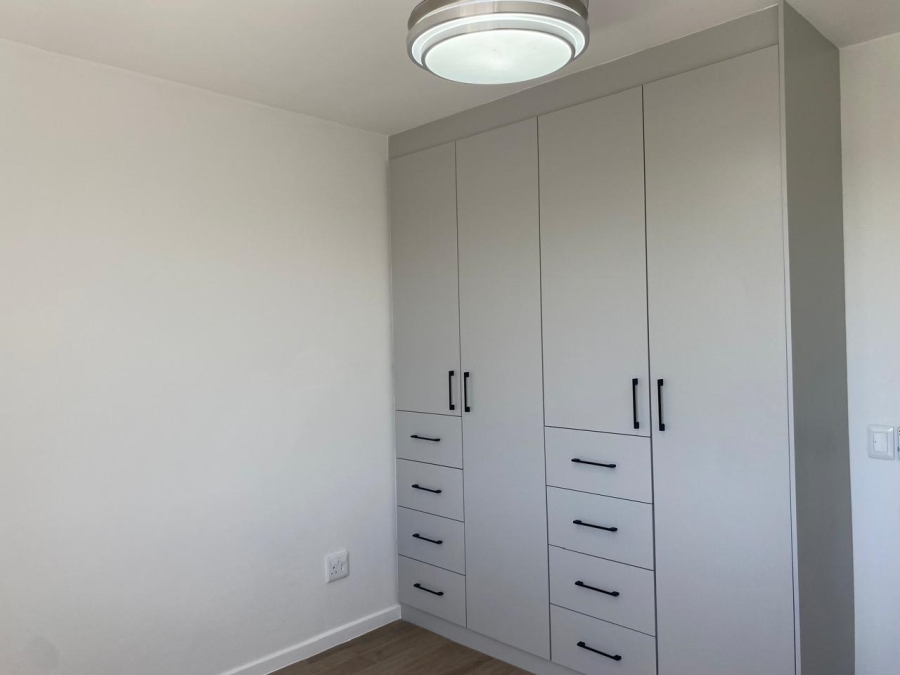 2 Bedroom Property for Sale in Claremont Western Cape